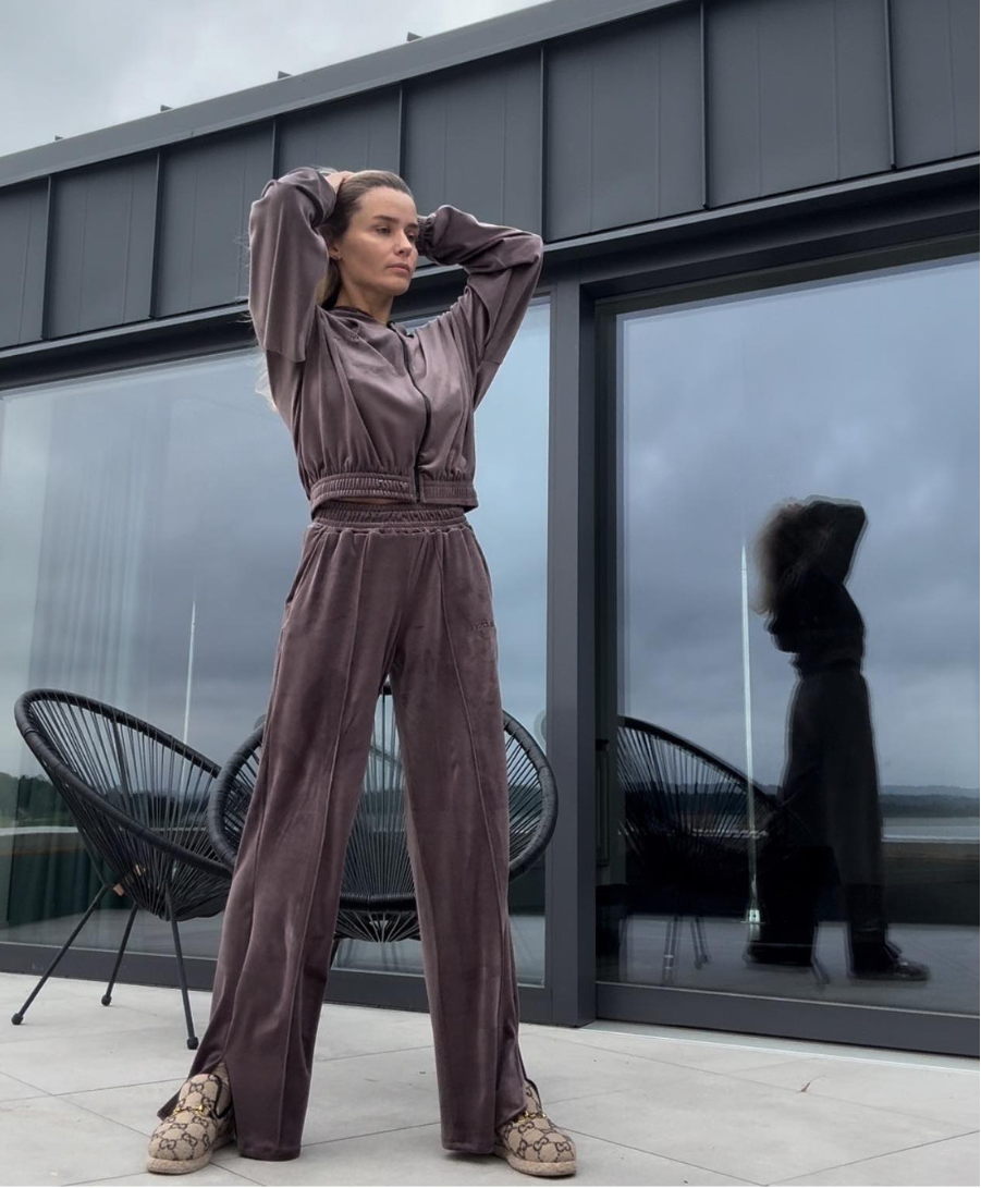 Veluurist vabaajaülikond OP-KS-100